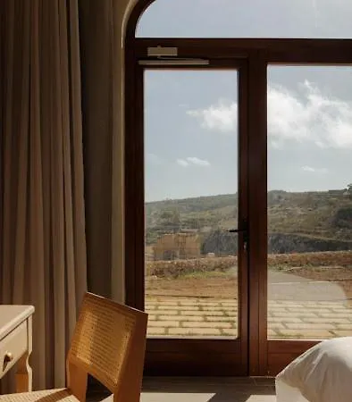 Tuta Agrotourism Kerċem