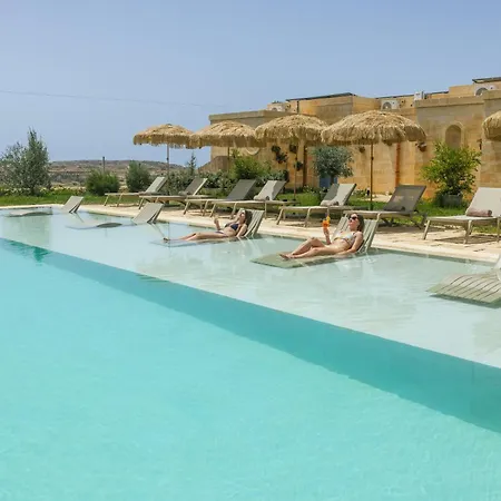 Tuta Agrotourism Panzió Kerċem