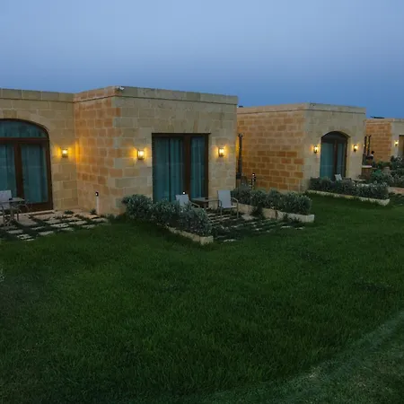 فندق مبيت وإفطار Tuta Agrotourism Kerċem