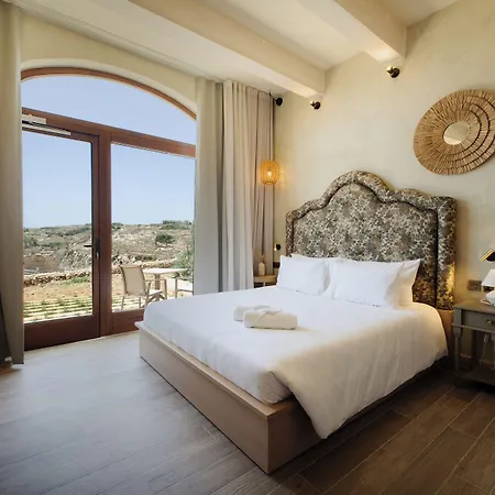 Tuta Agrotourism 住宿加早餐酒店 Kerċem